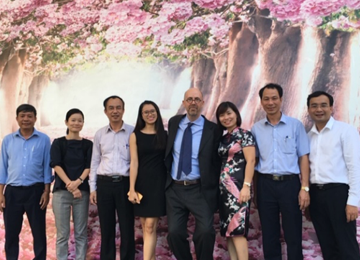 WHOベトナム事務所およびベトナム保健省